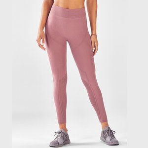 Fabletics sculpknit high waisted mesh 7/8 legging